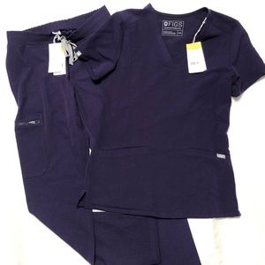 New Figs Scrubs w/tags!!